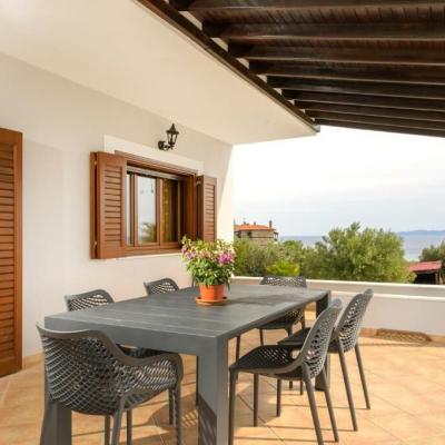13 Villa Manti Ouranoupoli